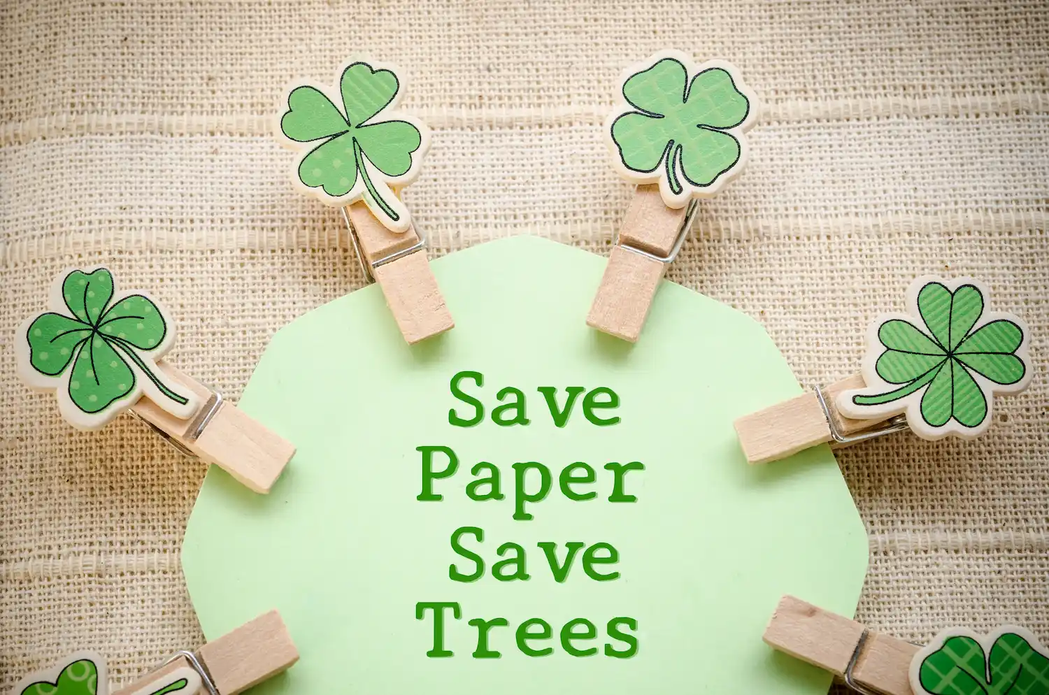 Rette Papier rette Bäume